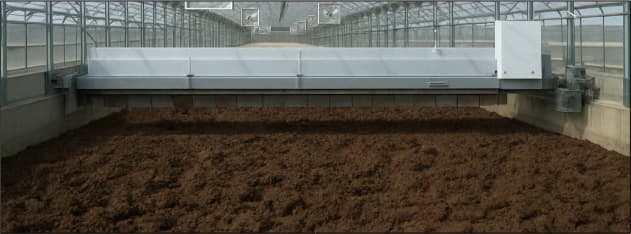 Solar sludge drying system for wastewater treatment plants